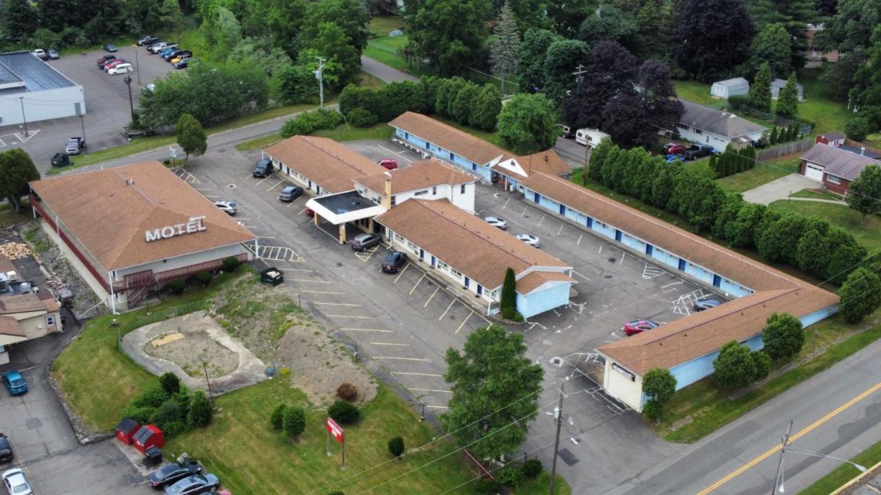 Parkway Inn Vestal Eksteriør billede