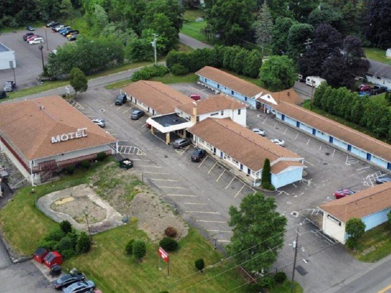Parkway Inn Vestal Eksteriør billede