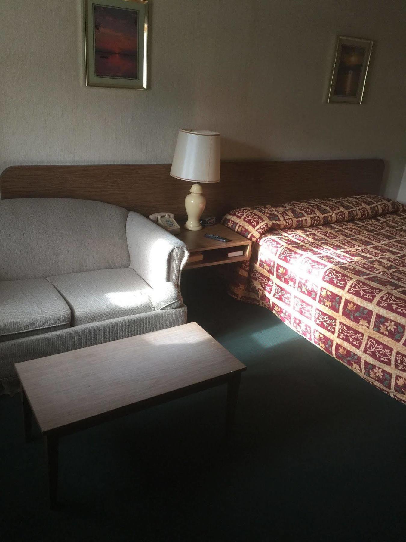 Parkway Inn Vestal Eksteriør billede