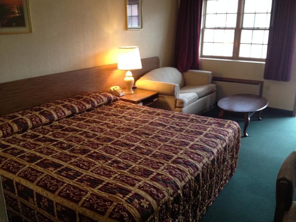 Parkway Inn Vestal Eksteriør billede